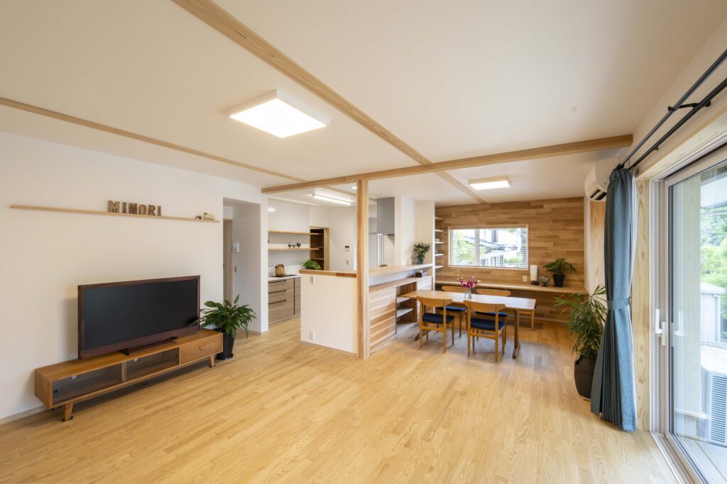 こだわり寄棟屋根の家の写真