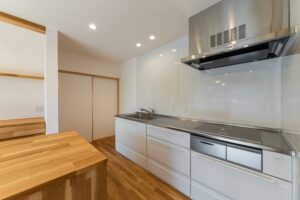 潮風を感じながら暮らす家の写真